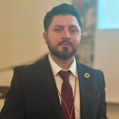 JHéctor Almonacid